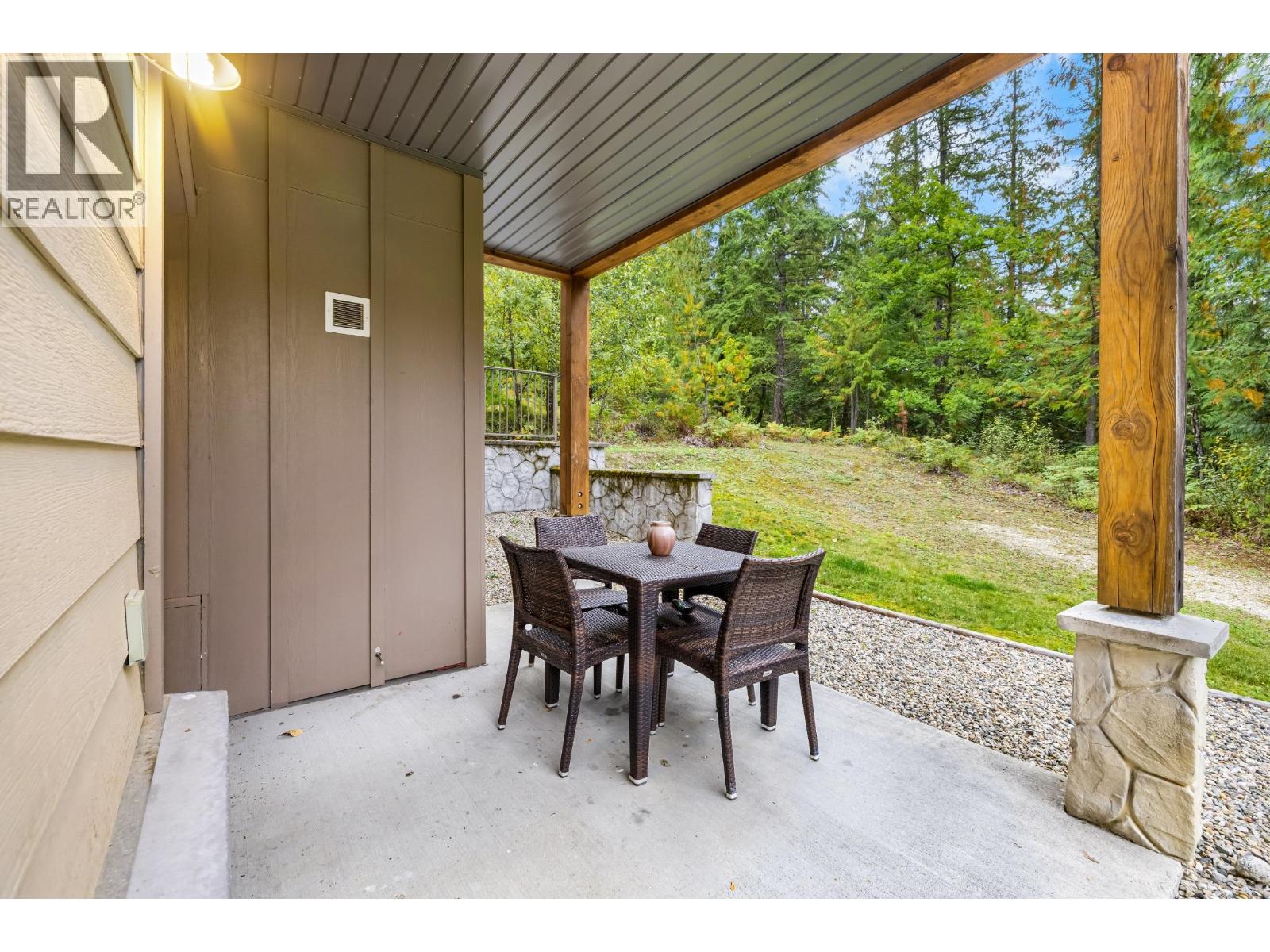 16310 Woolgar Road Unit# 216, Crawford Bay, British Columbia  V0B 1E0 - Photo 7 - 10400888