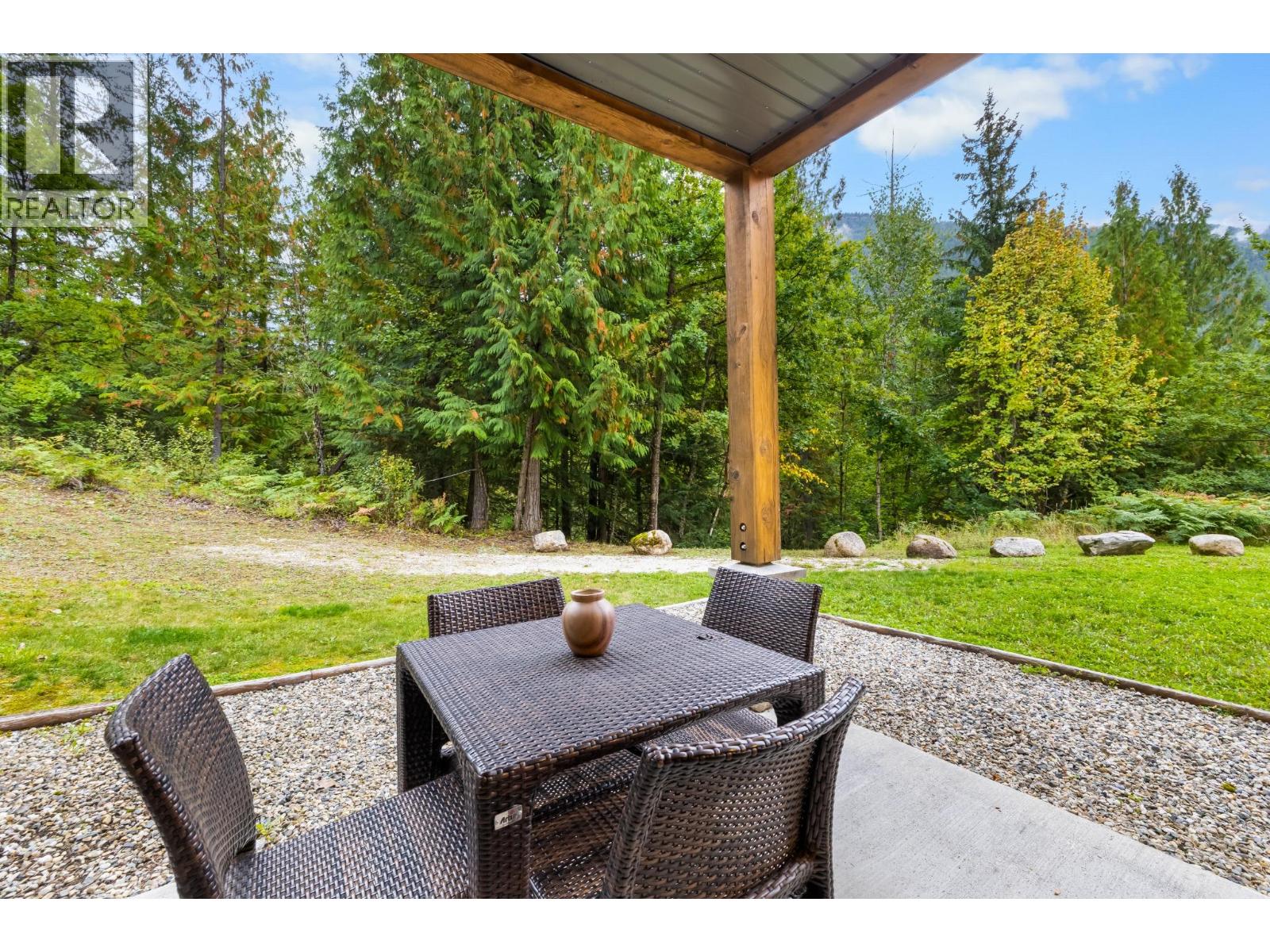 16310 Woolgar Road Unit# 216, Crawford Bay, British Columbia  V0B 1E0 - Photo 8 - 10400888