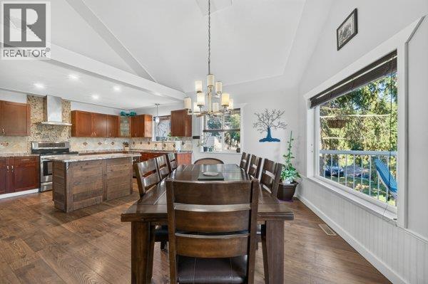 996 Arras Road, Sorrento, British Columbia  V0E 2W1 - Photo 10 - 10401013