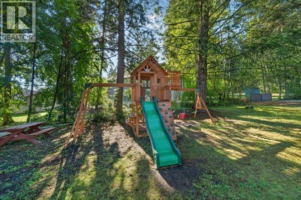 996 Arras Road, Sorrento, British Columbia  V0E 2W1 - Photo 25 - 10401013