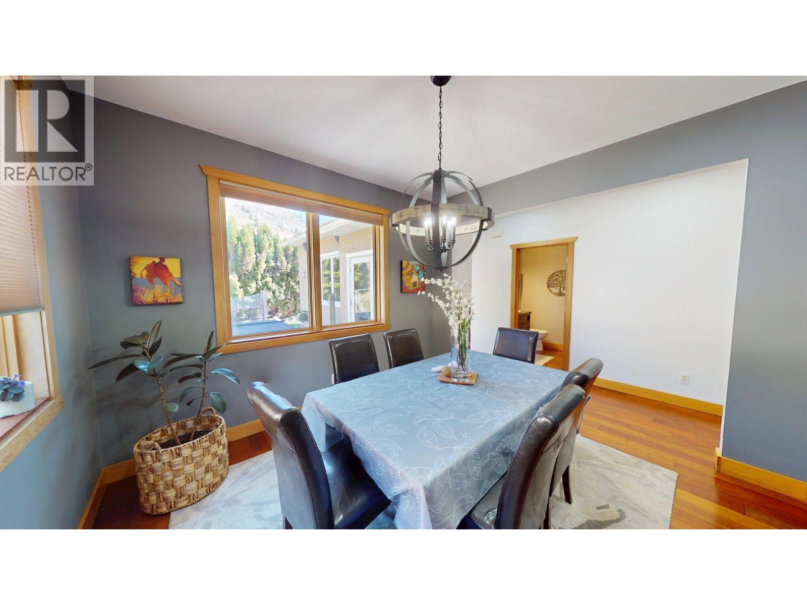 2455 Colin Crescent, Trail, British Columbia  V1R 4T4 - Photo 11 - 10400751