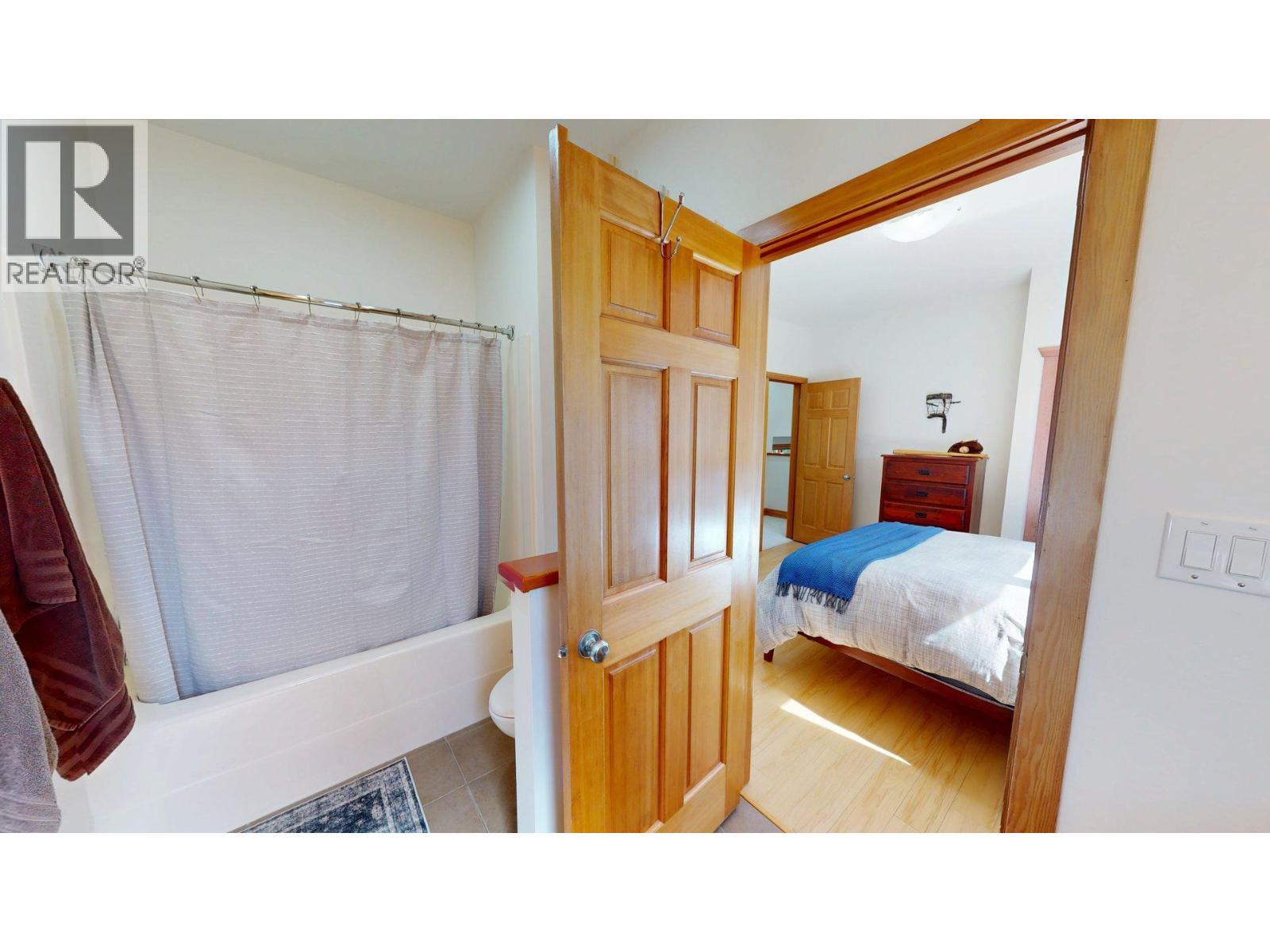 2455 Colin Crescent, Trail, British Columbia  V1R 4T4 - Photo 37 - 10400751