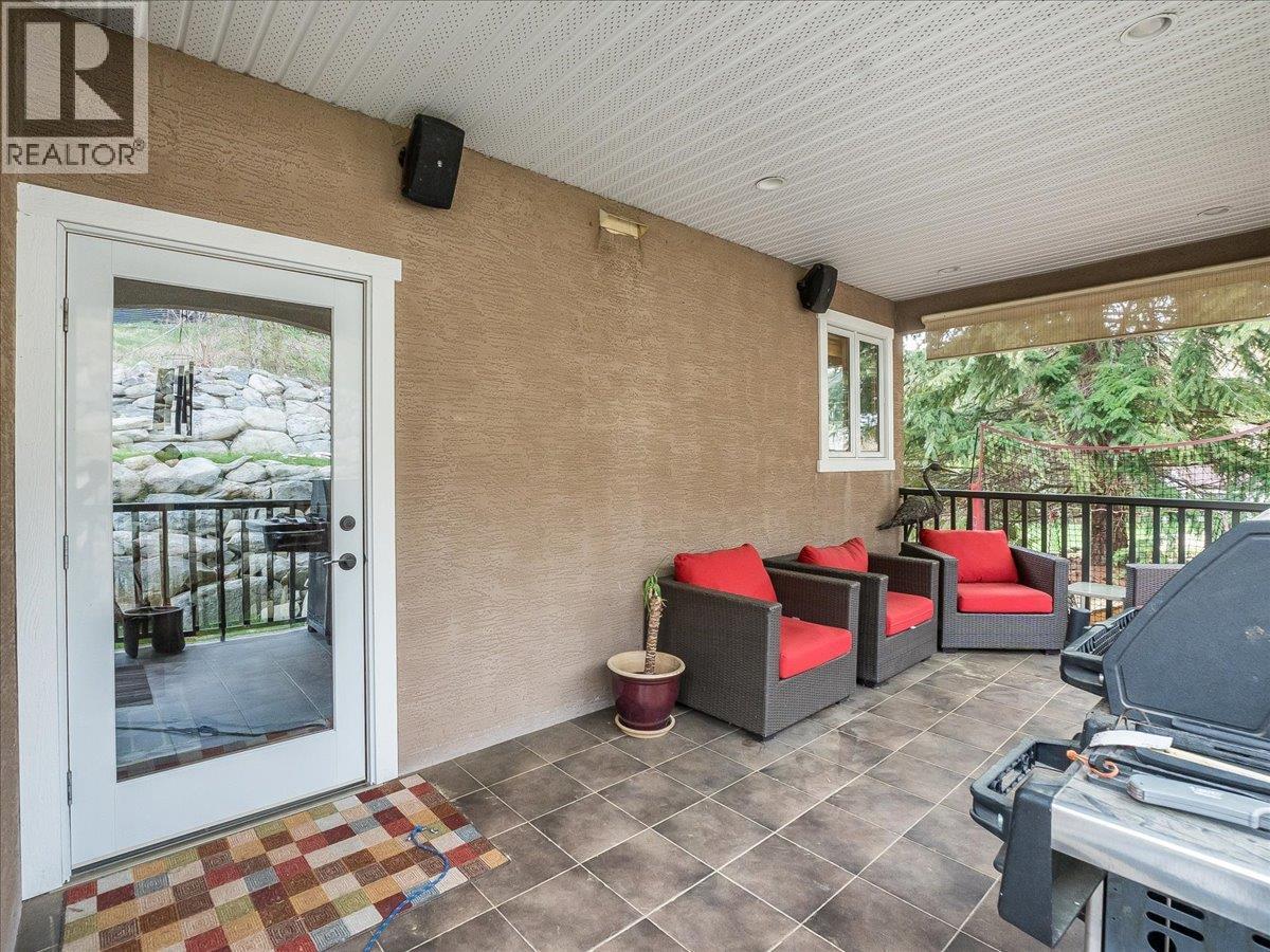 2455 Colin Crescent, Trail, British Columbia  V1R 4T4 - Photo 50 - 10400751