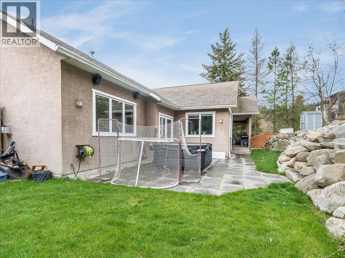 2455 Colin Crescent, Trail, British Columbia  V1R 4T4 - Photo 60 - 10400751