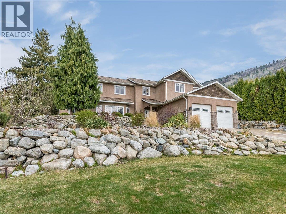 2455 Colin Crescent, Trail, British Columbia  V1R 4T4 - Photo 64 - 10400751