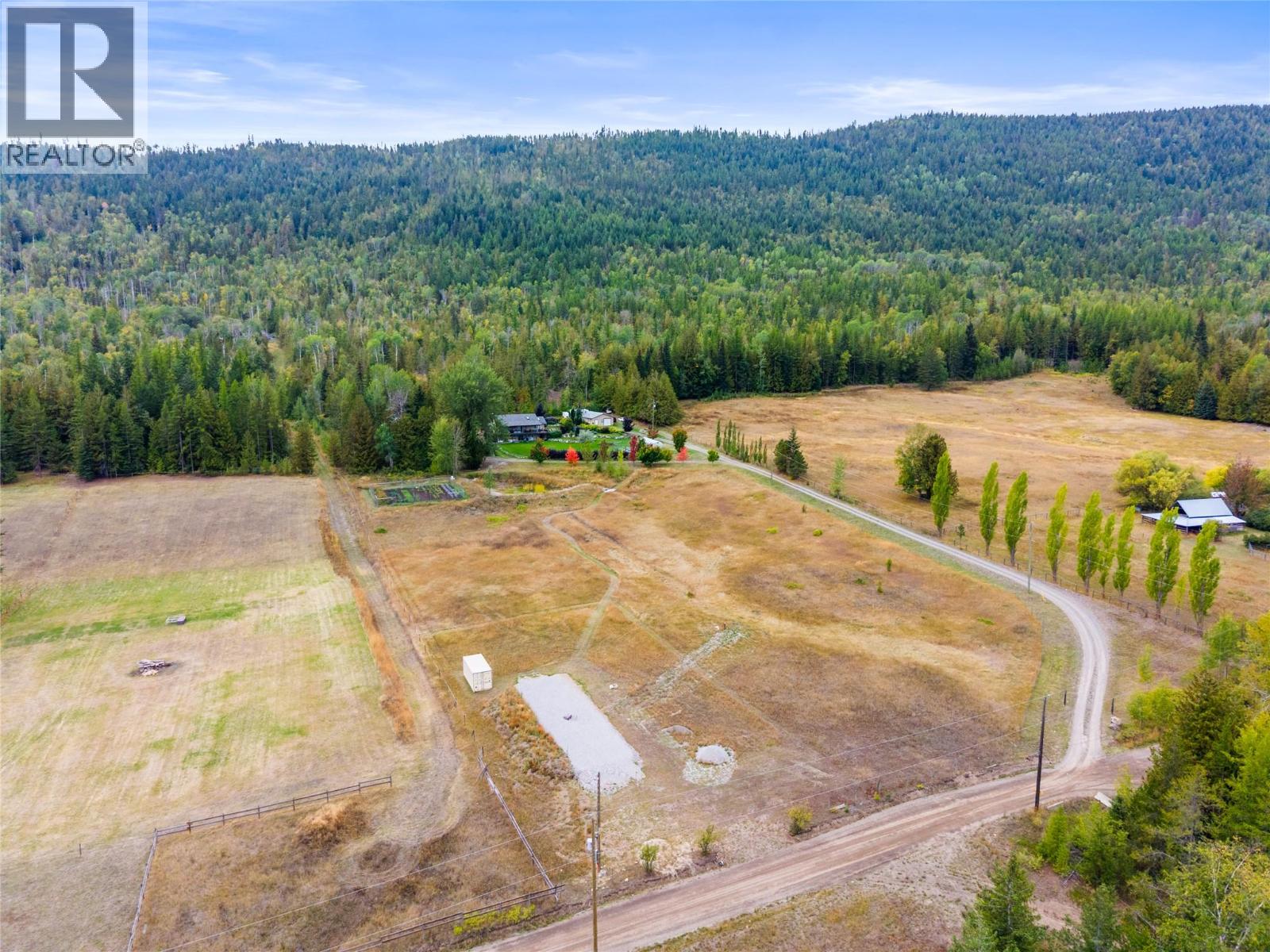 5089a Cedar Hill Road, Falkland, British Columbia  V0E 1W0 - Photo 5 - 10400054