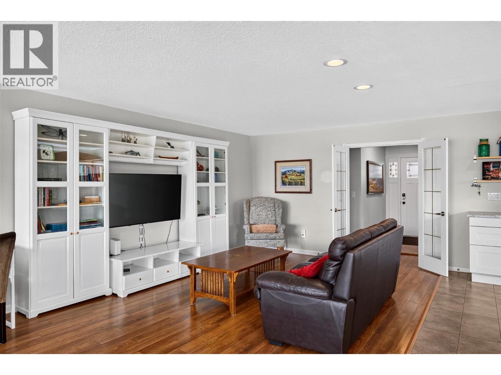 998 Manhattan Drive, Kelowna, British Columbia  V1Y 1H5 - Photo 18 - 10401048