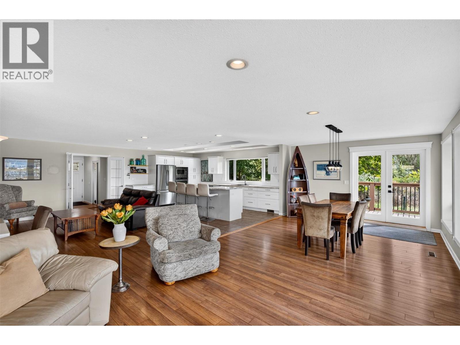 998 Manhattan Drive, Kelowna, British Columbia  V1Y 1H5 - Photo 23 - 10401048