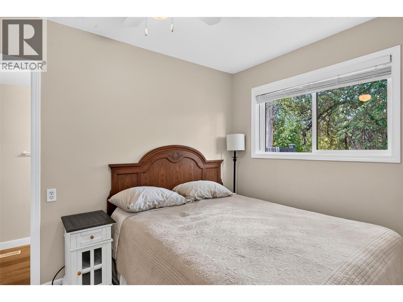 998 Manhattan Drive, Kelowna, British Columbia  V1Y 1H5 - Photo 49 - 10401048