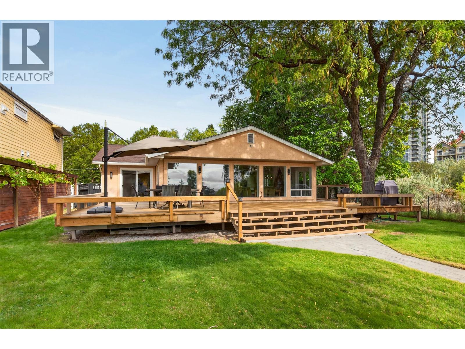 998 Manhattan Drive, Kelowna, British Columbia  V1Y 1H5 - Photo 51 - 10401048