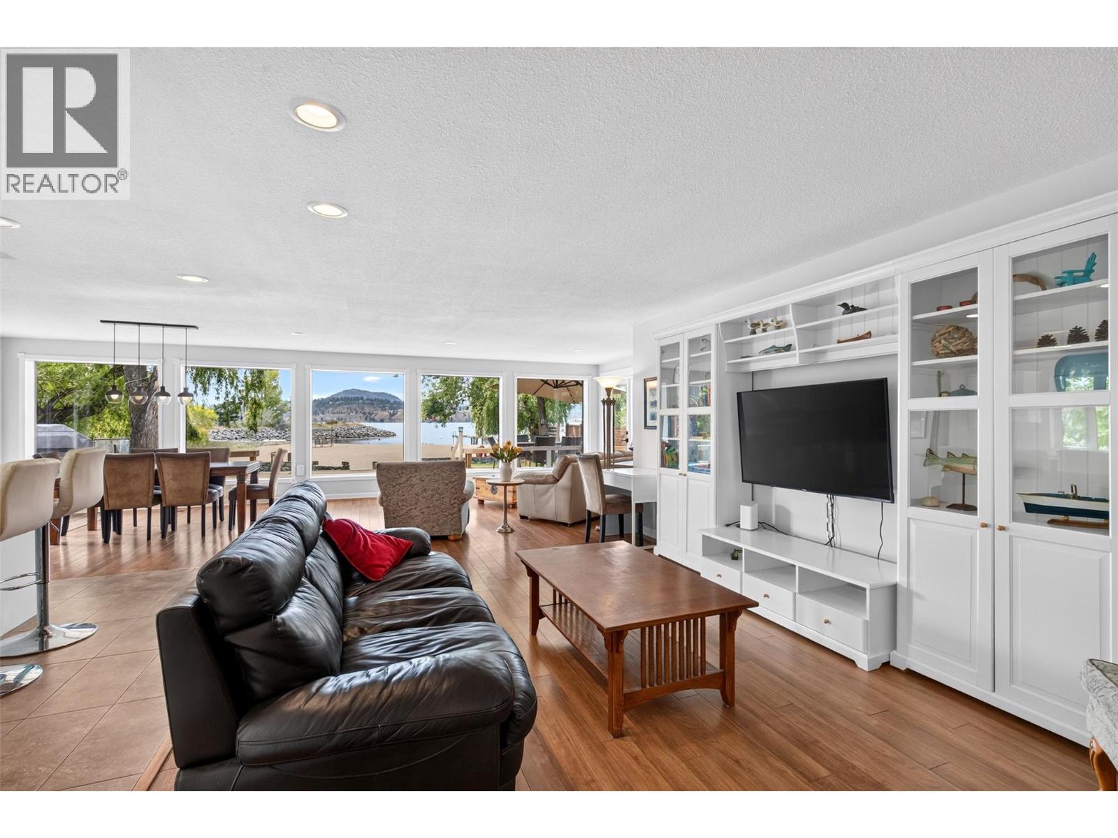 998 Manhattan Drive, Kelowna, British Columbia  V1Y 1H5 - Photo 8 - 10401048