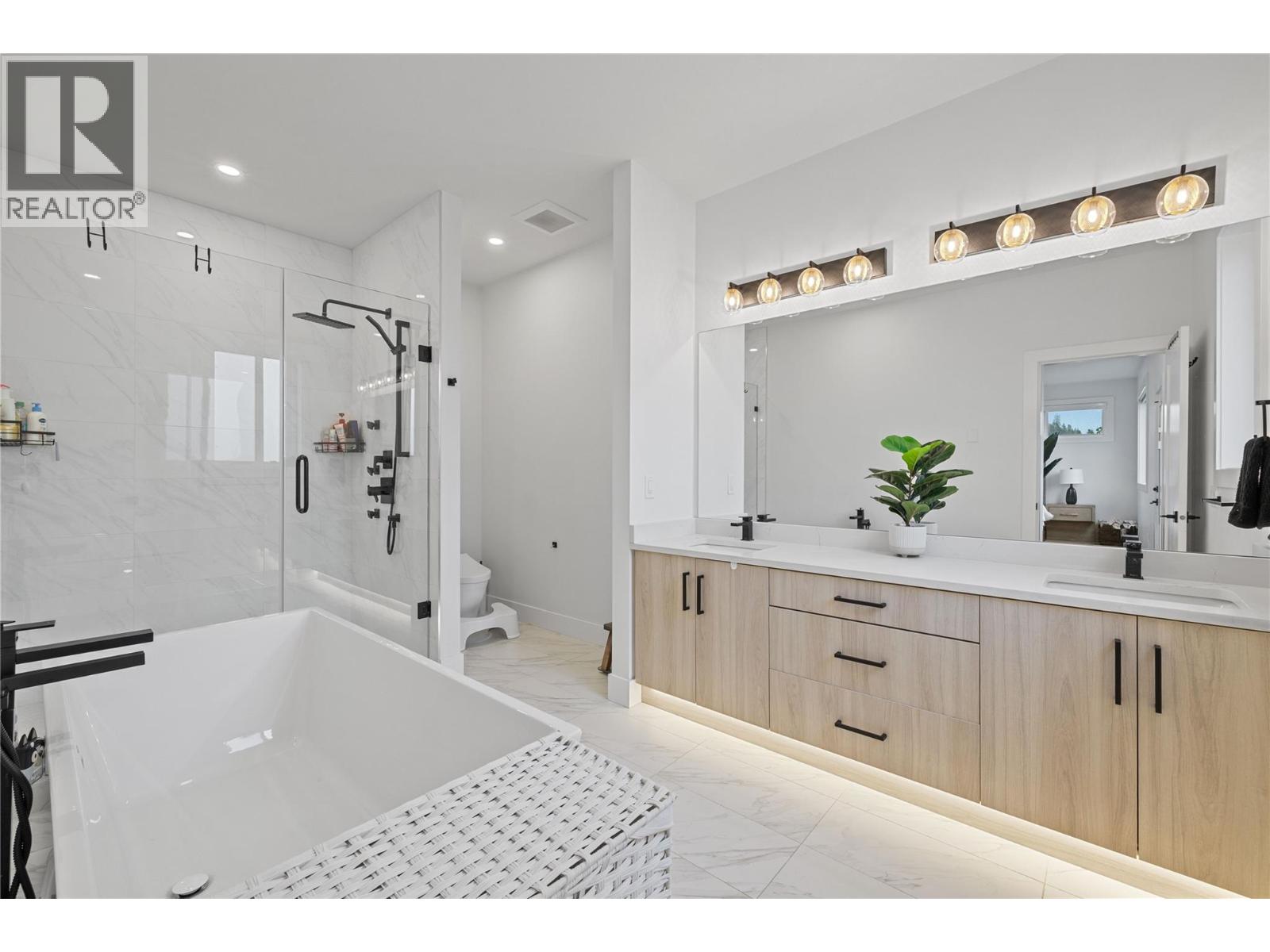 389 Moubray Road, Kelowna, British Columbia  V1V 1R4 - Photo 33 - 10400954