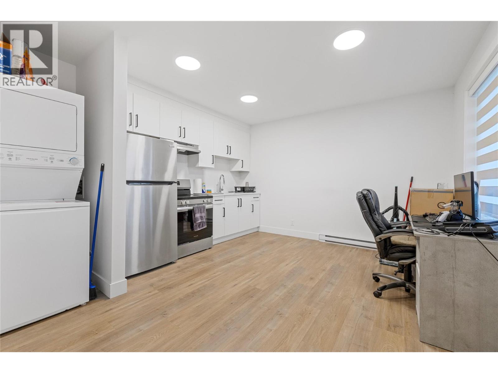 389 Moubray Road, Kelowna, British Columbia  V1V 1R4 - Photo 54 - 10400954