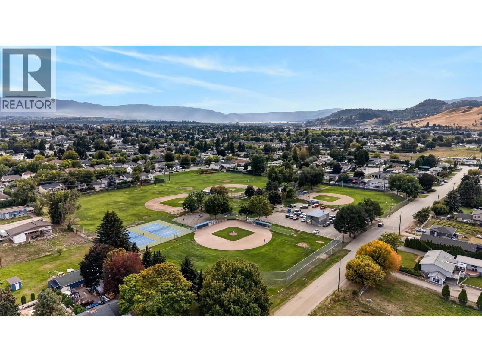1342 Friesen Road, Kelowna, British Columbia  V1X 7P7 - Photo 2 - 10398693