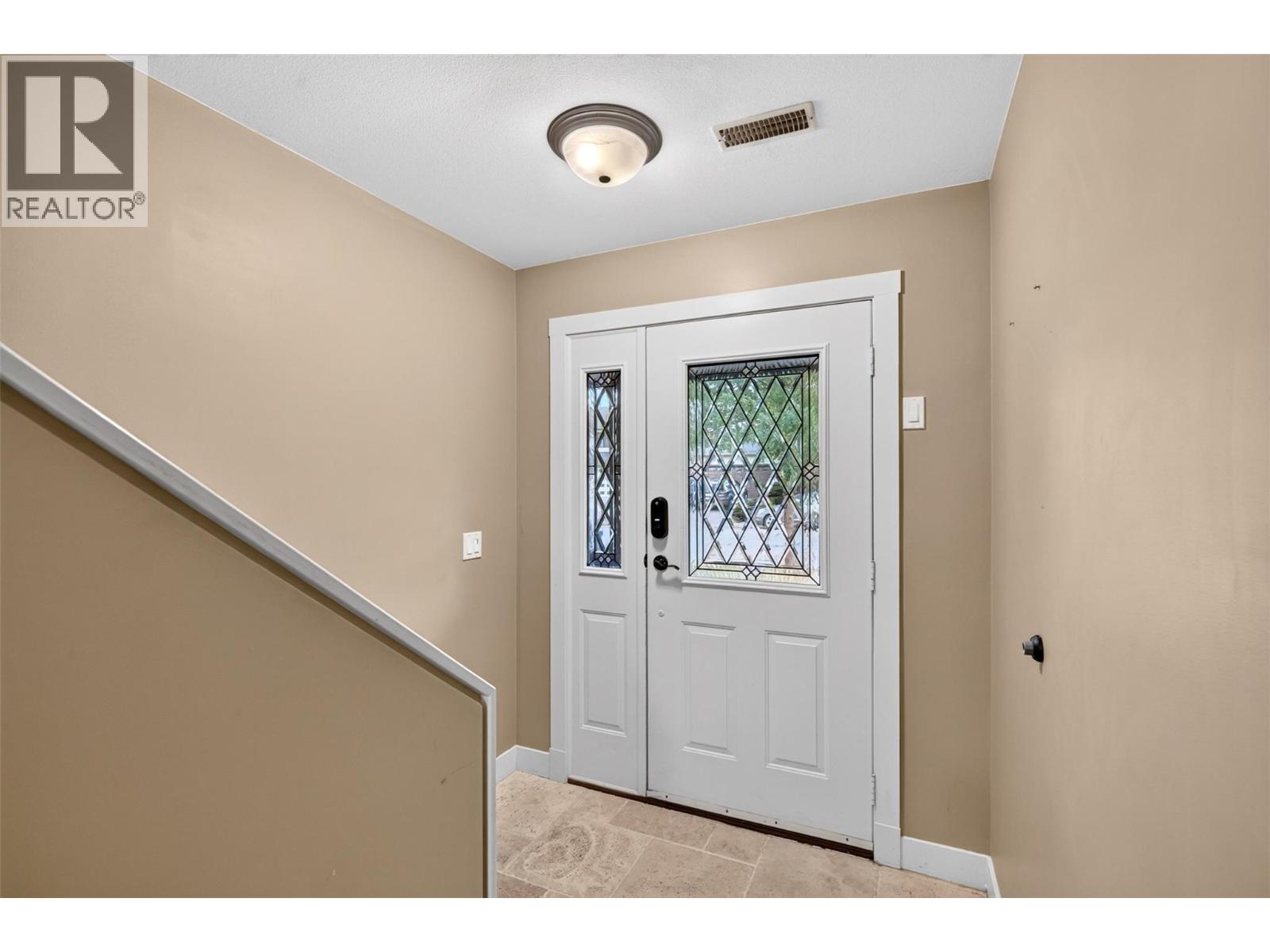 1342 Friesen Road, Kelowna, British Columbia  V1X 7P7 - Photo 4 - 10398693