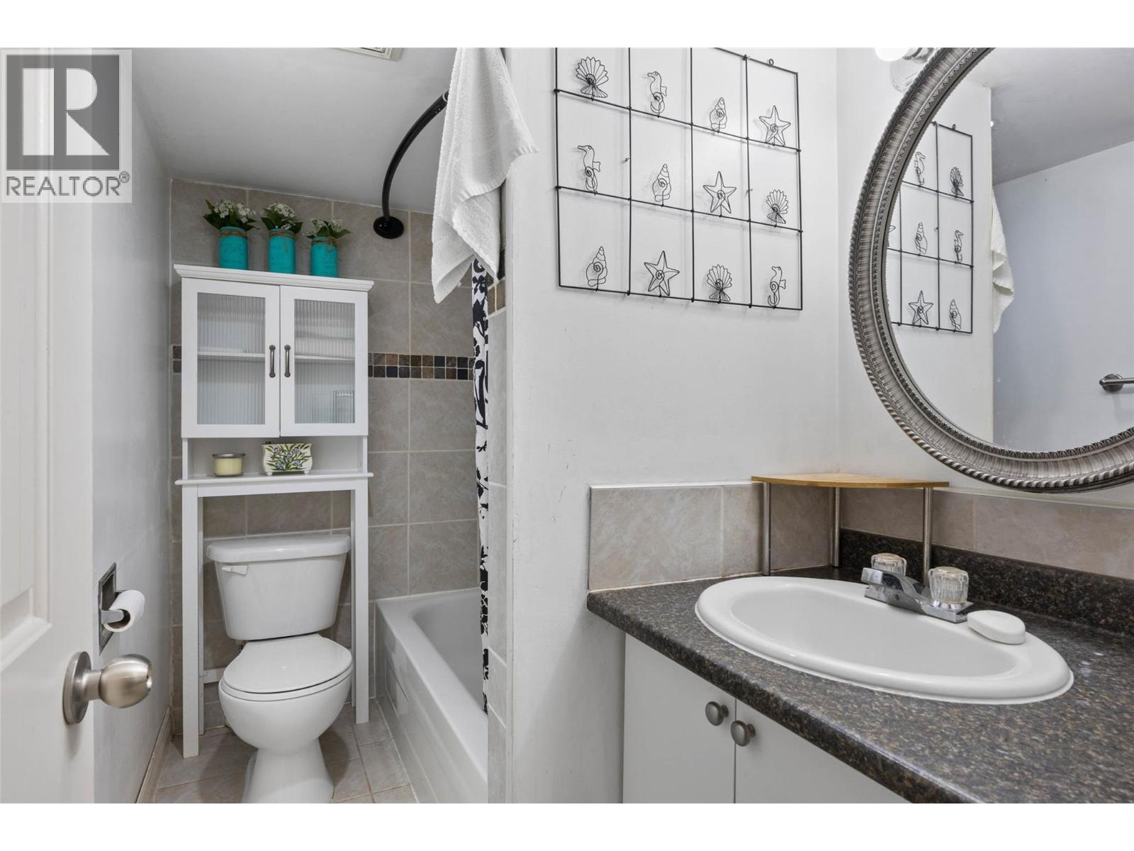 8910 Badger Drive, Kamloops, British Columbia  V2C 6V2 - Photo 35 - 10400978