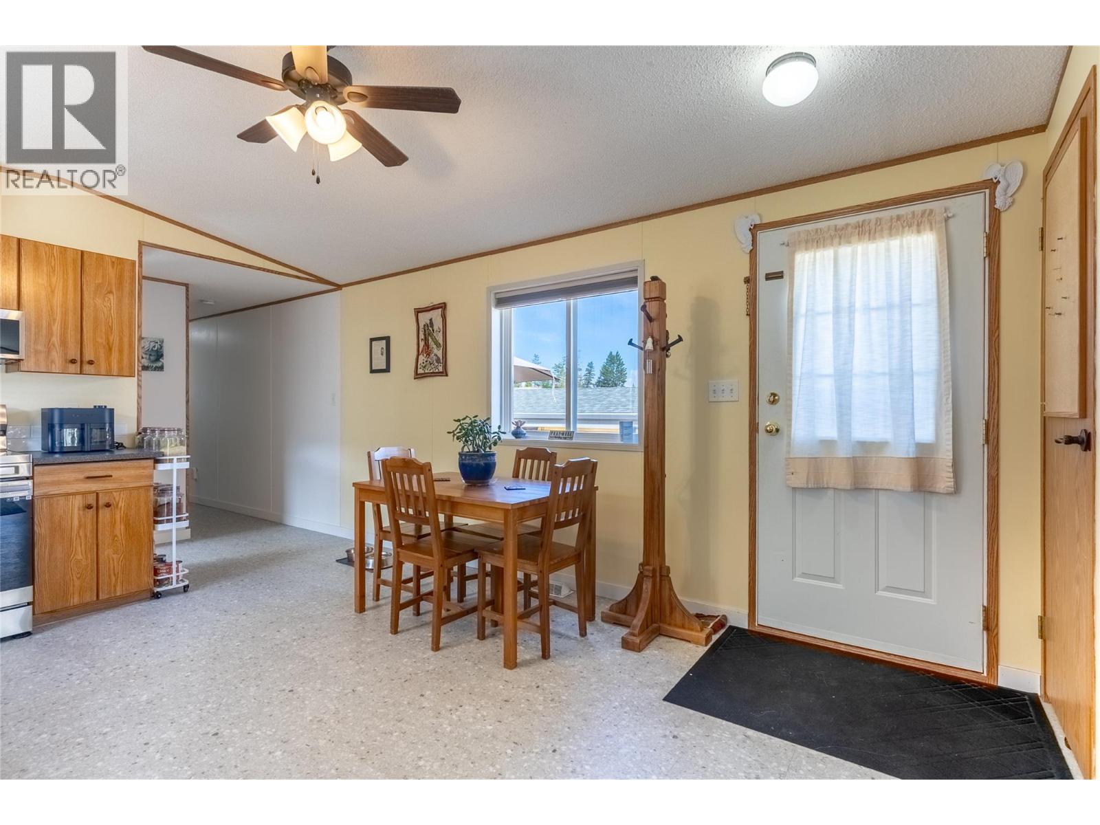 1555 Howe Road Unit# 117, Kamloops, British Columbia  V1S 1Y4 - Photo 4 - 10400859