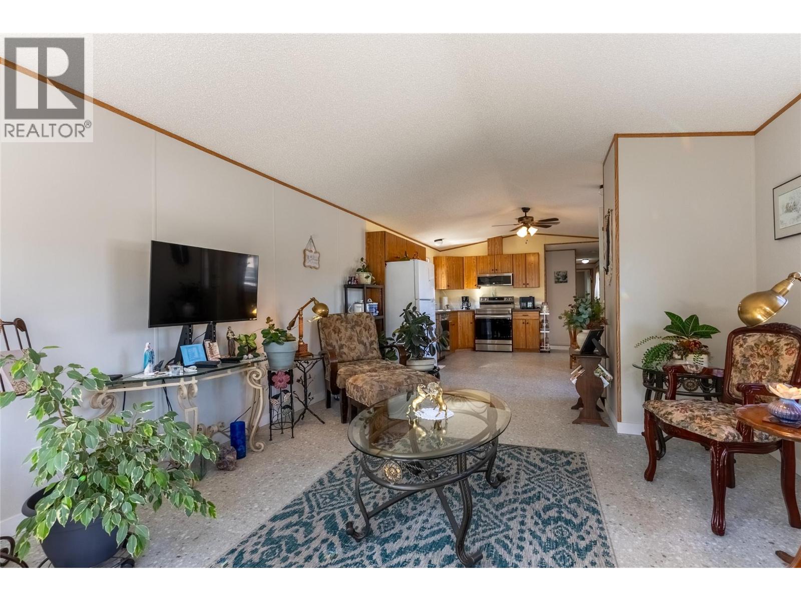 1555 Howe Road Unit# 117, Kamloops, British Columbia  V1S 1Y4 - Photo 8 - 10400859
