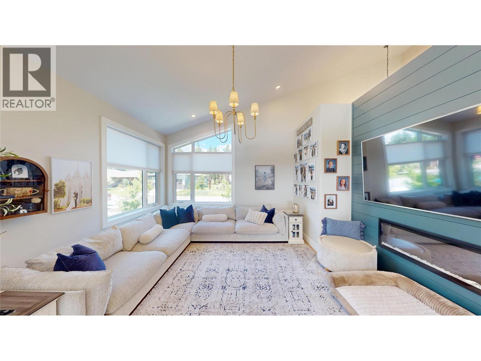 217 Shadow Mountain Boulevard, Cranbrook, British Columbia  V1C 0C6 - Photo 11 - 10401026