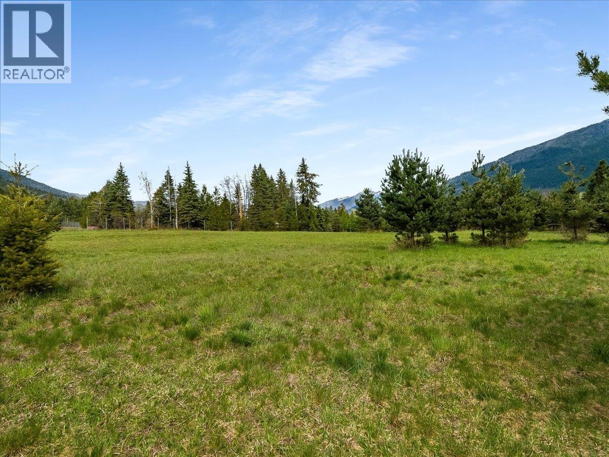 6810 & 6814 Brooks Road, Appledale, British Columbia  V0G 2J0 - Photo 78 - 10400518