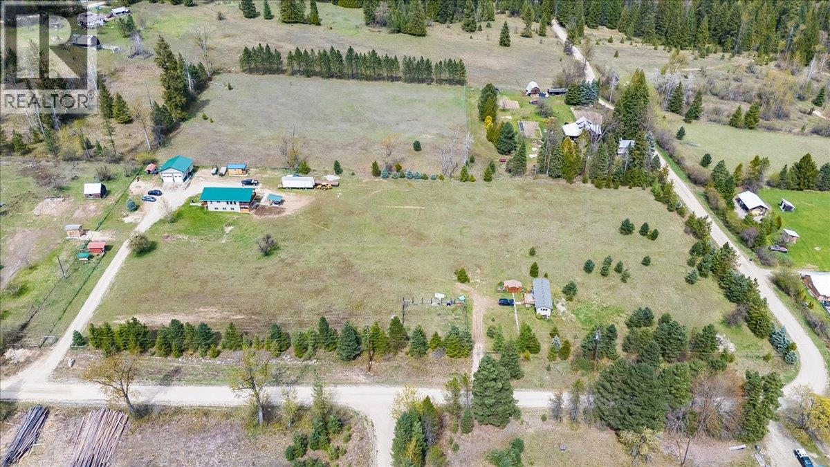 6810 & 6814 Brooks Road, Appledale, British Columbia  V0G 2J0 - Photo 84 - 10400518