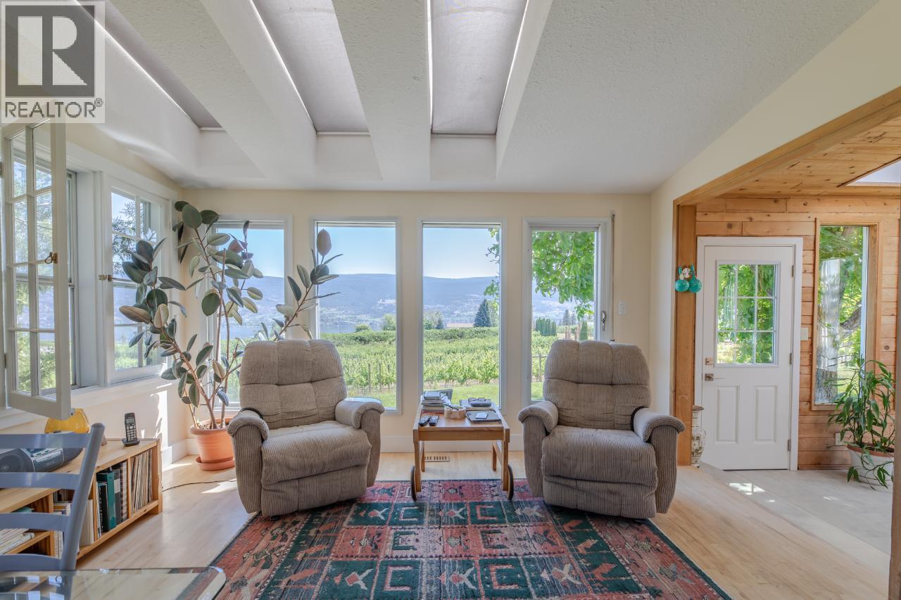 4910 Gartrell Road, Summerland, British Columbia  V0H 1Z4 - Photo 10 - 10401087