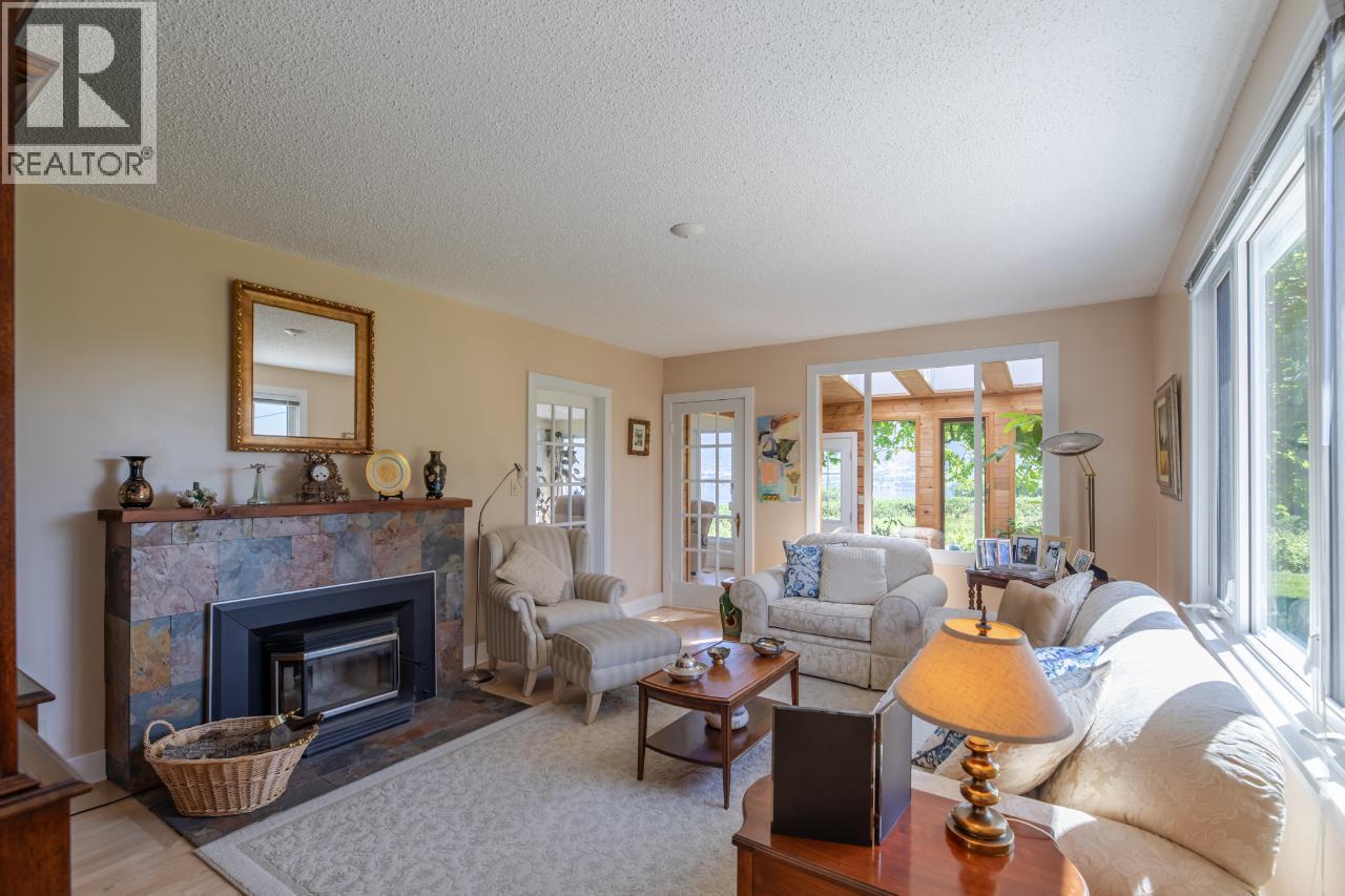 4910 Gartrell Road, Summerland, British Columbia  V0H 1Z4 - Photo 6 - 10401087