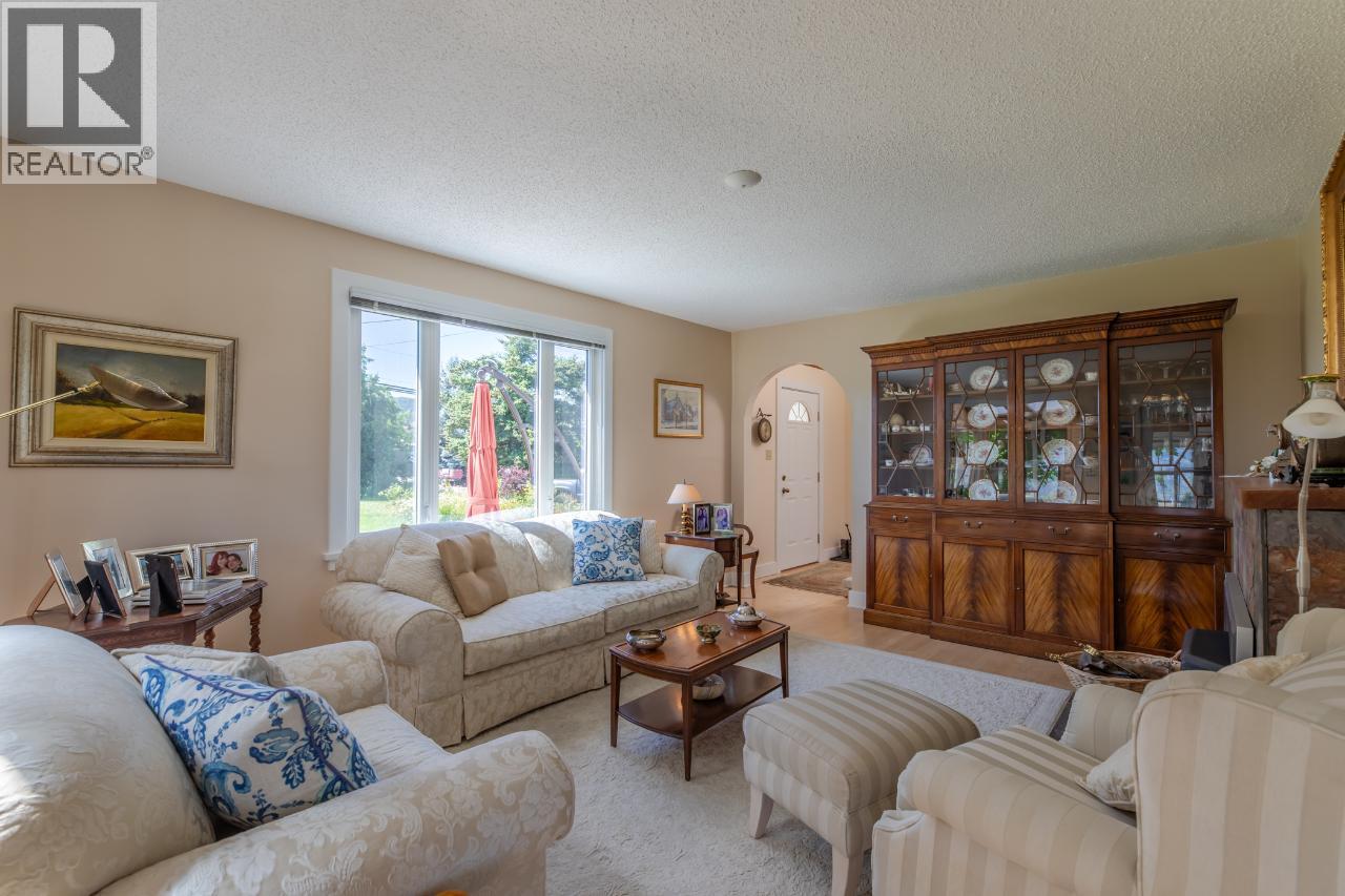 4910 Gartrell Road, Summerland, British Columbia  V0H 1Z4 - Photo 7 - 10401087