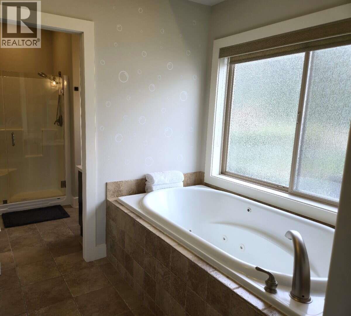 7958 Mccallum View Drive, Grand Forks, British Columbia  V0H 1H2 - Photo 18 - 10401092