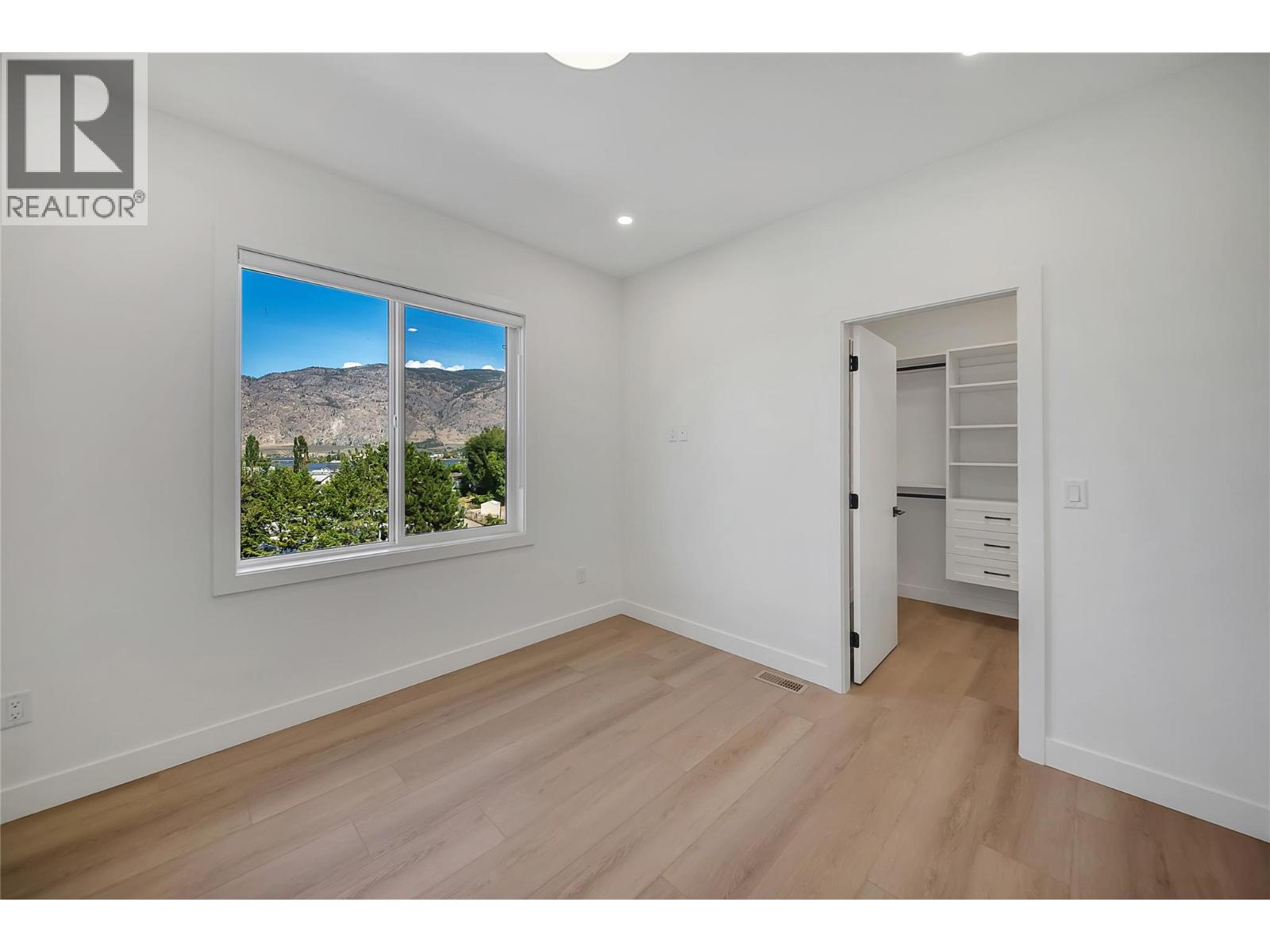4601 97th Street Unit# 5, Osoyoos, British Columbia  V0H 1V1 - Photo 18 - 10401101