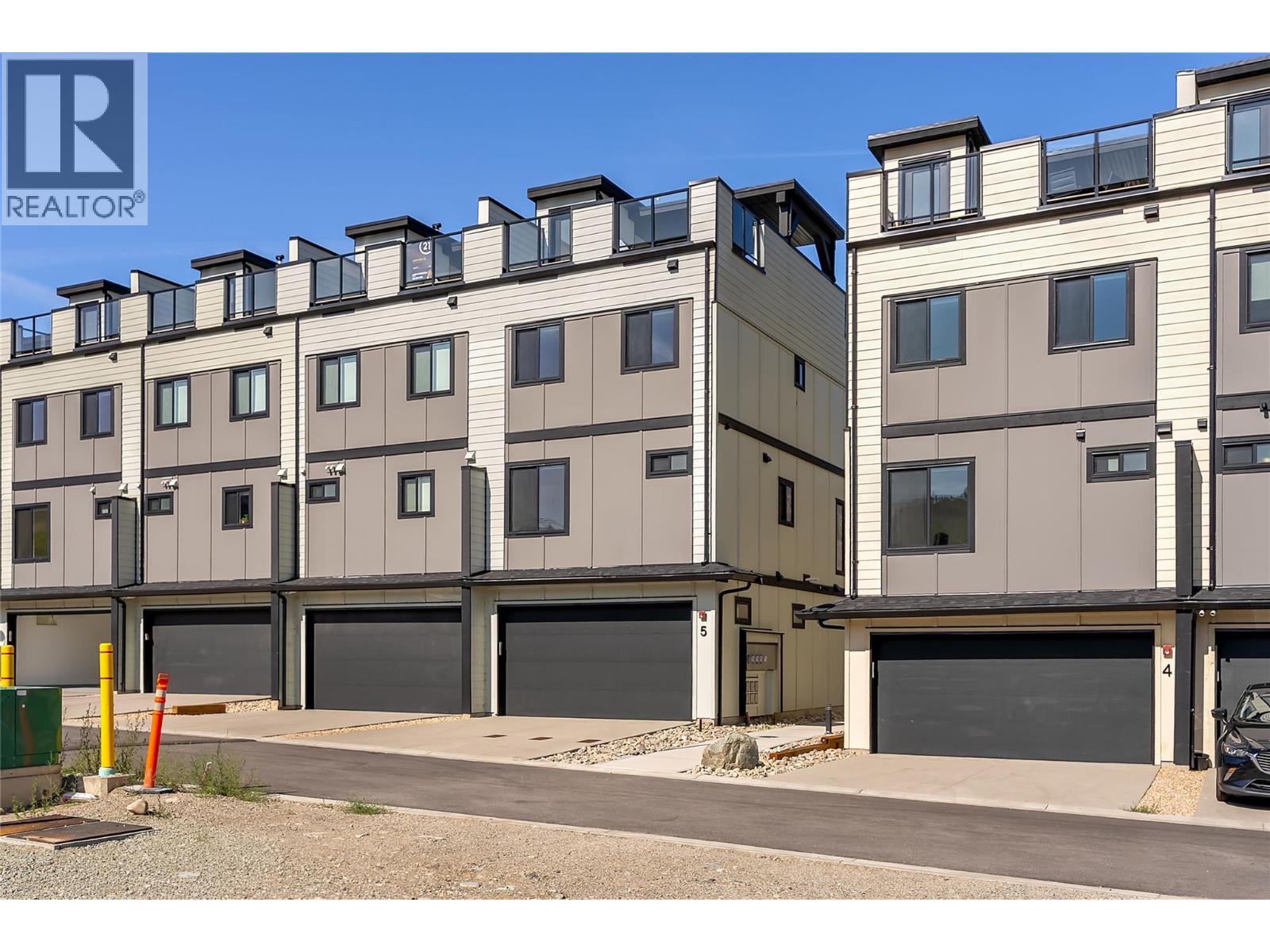 4601 97th Street Unit# 5, Osoyoos, British Columbia  V0H 1V1 - Photo 3 - 10401101