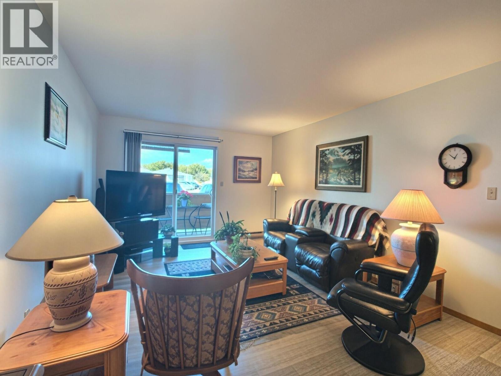 2515 12th Street S Unit# 106, Cranbrook, British Columbia  V1C 5X3 - Photo 3 - 10401023