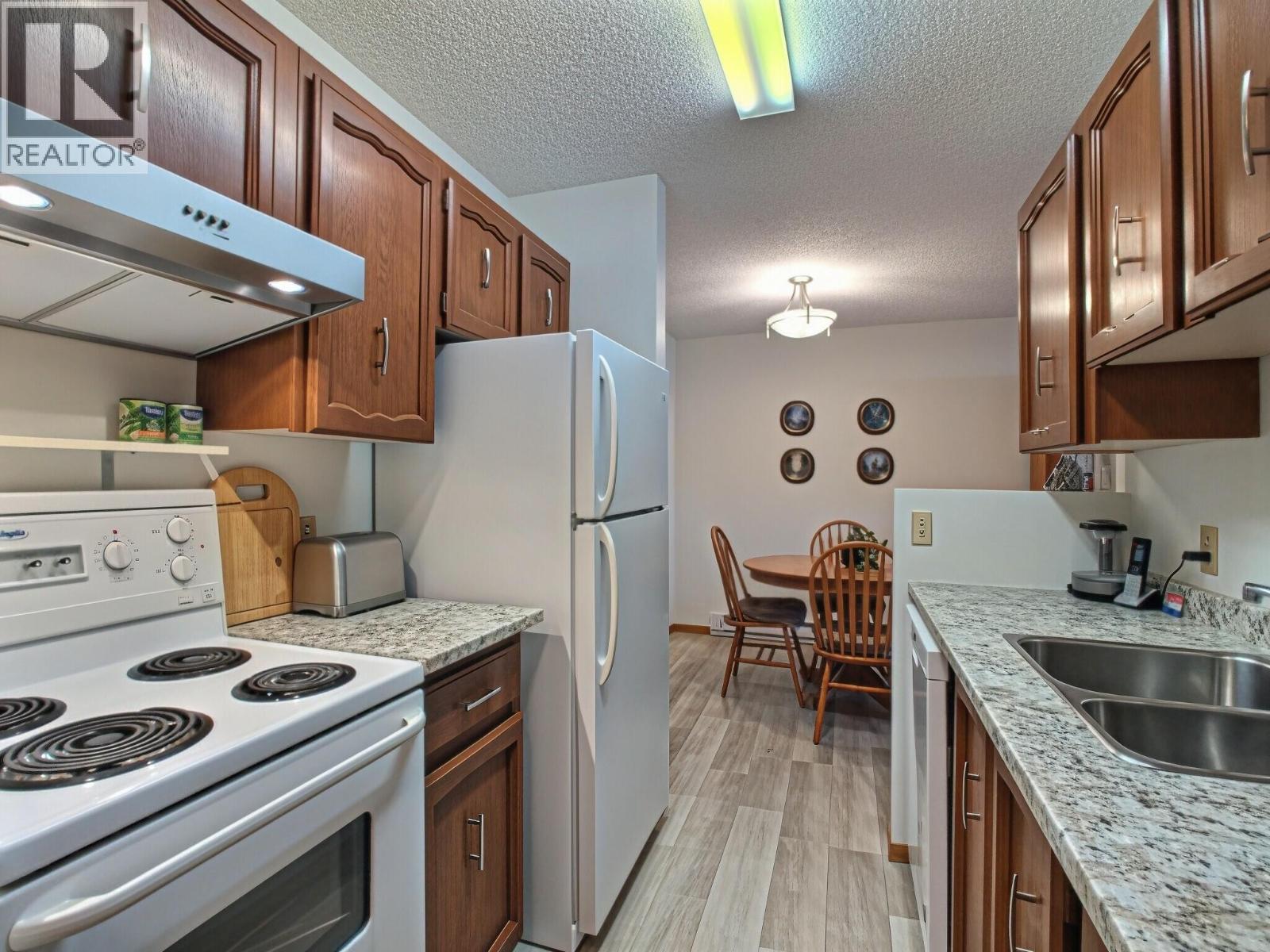 2515 12th Street S Unit# 106, Cranbrook, British Columbia  V1C 5X3 - Photo 5 - 10401023