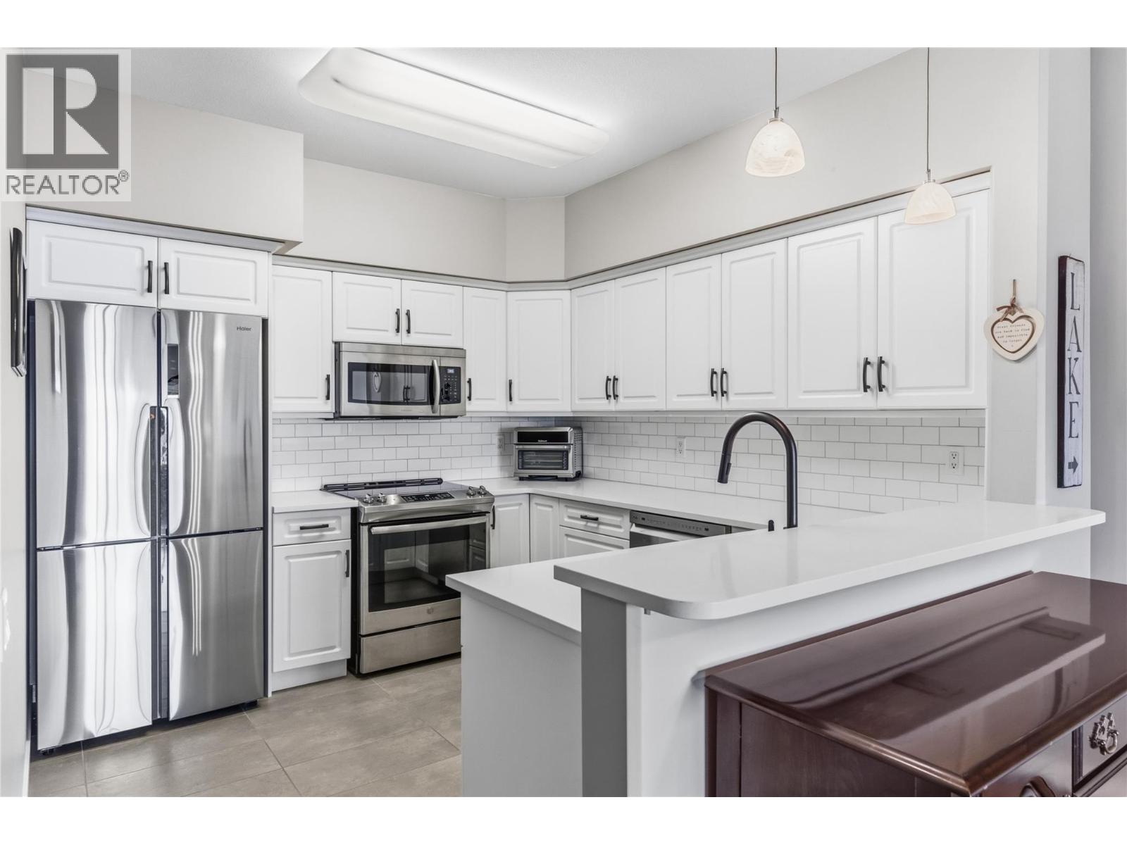 688 Lequime Road Unit# 301, Kelowna, British Columbia  V1W 1A4 - Photo 13 - 10400965
