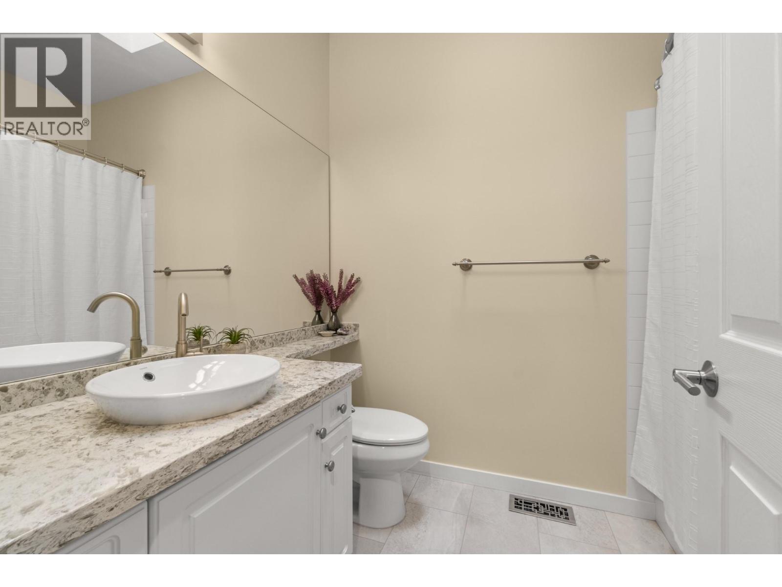 294 Knightsbridge Way, Kelowna, British Columbia  V1V 2A9 - Photo 38 - 10400962