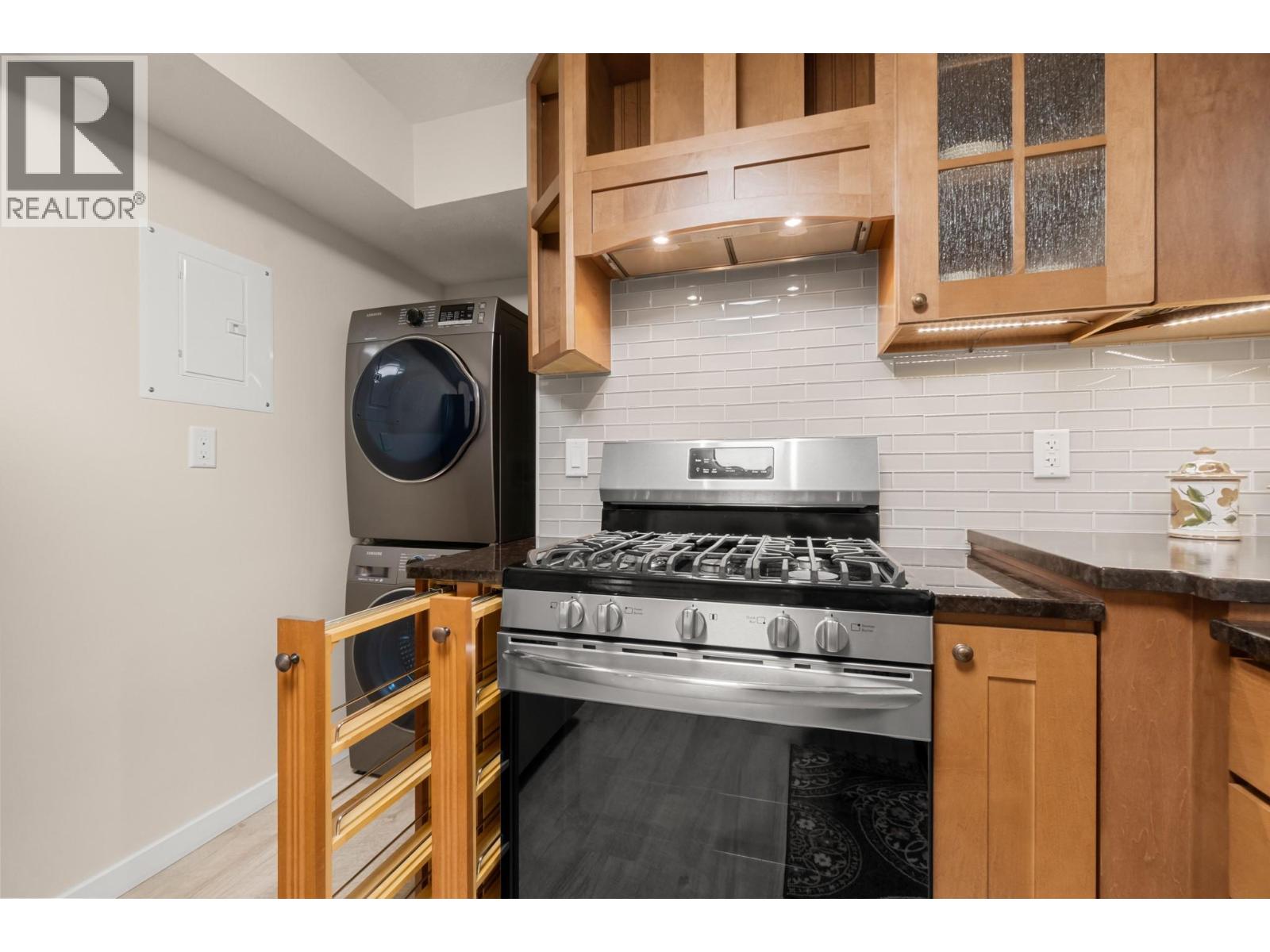 294 Knightsbridge Way, Kelowna, British Columbia  V1V 2A9 - Photo 45 - 10400962