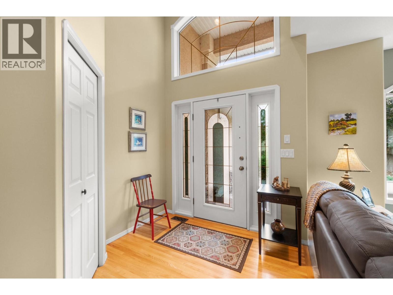 294 Knightsbridge Way, Kelowna, British Columbia  V1V 2A9 - Photo 5 - 10400962