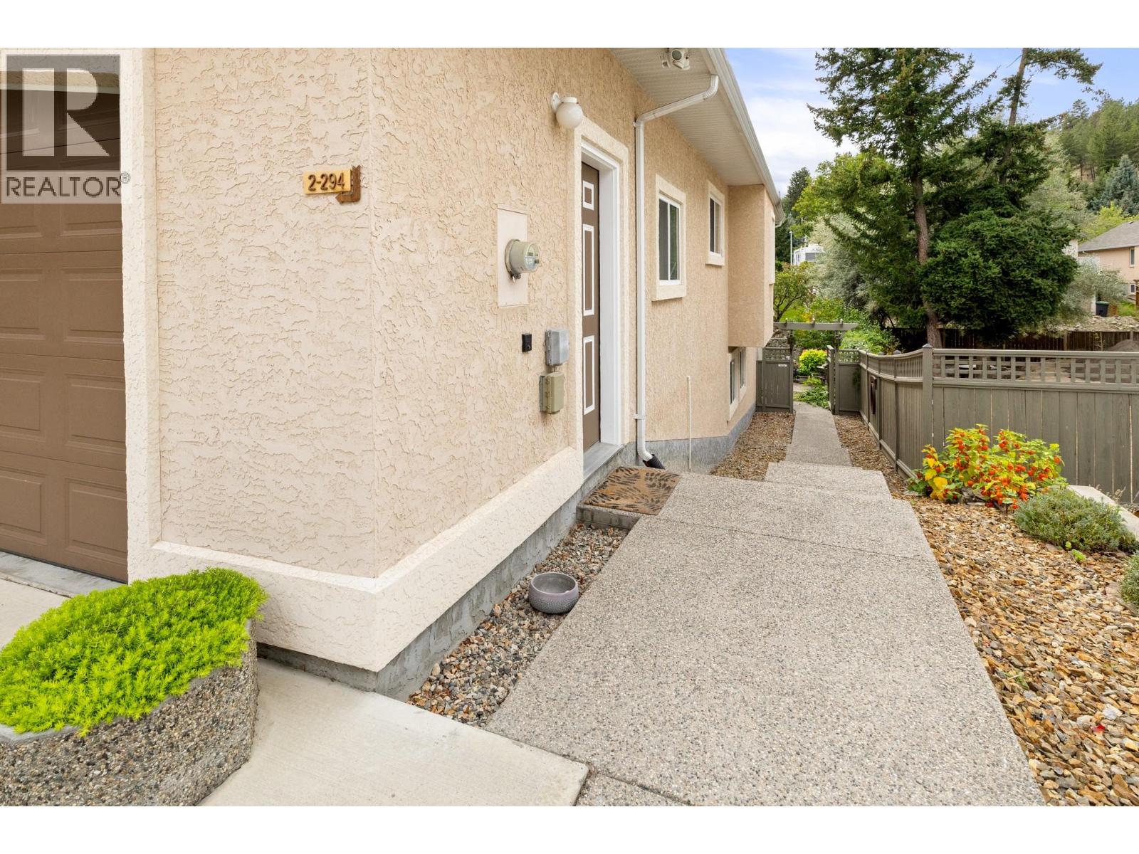 294 Knightsbridge Way, Kelowna, British Columbia  V1V 2A9 - Photo 61 - 10400962