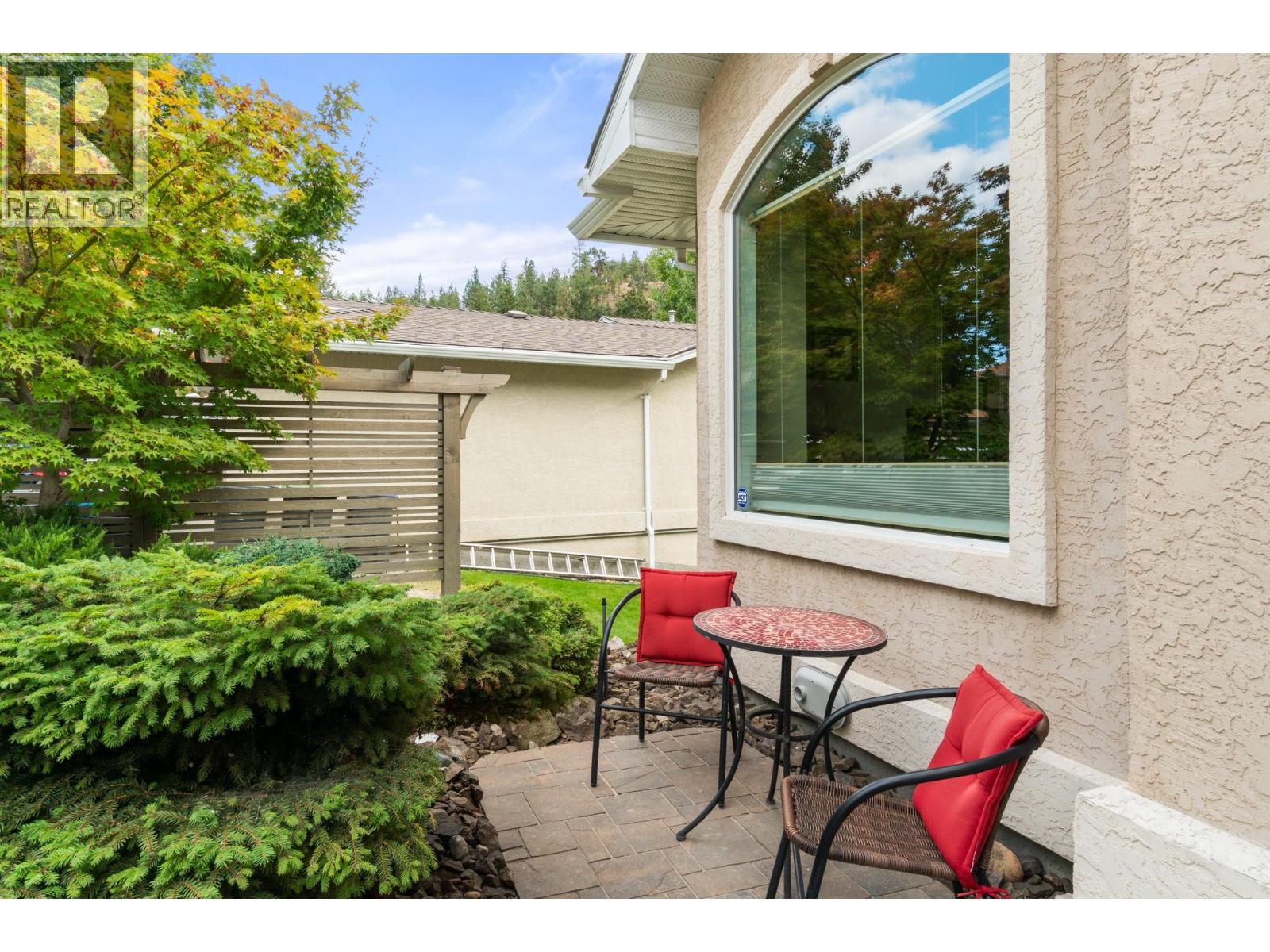 294 Knightsbridge Way, Kelowna, British Columbia  V1V 2A9 - Photo 64 - 10400962