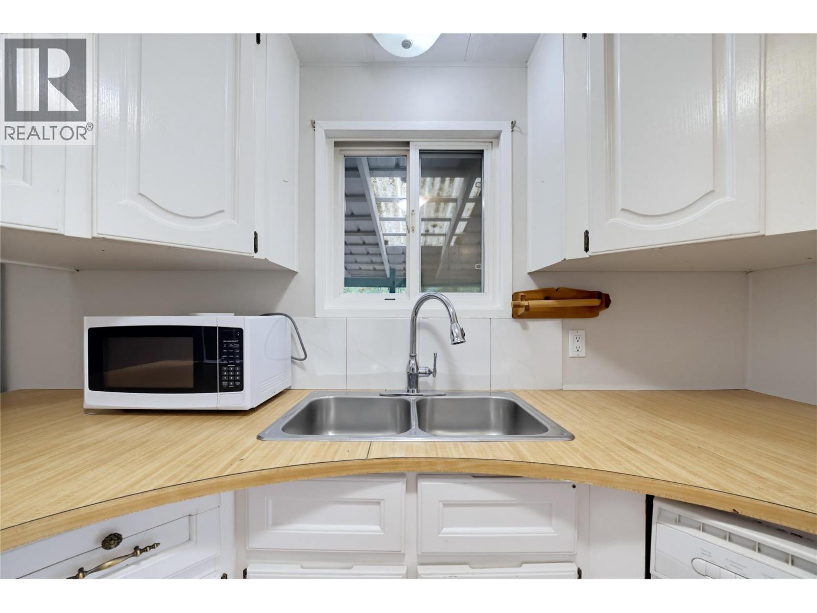 5 97a Highway Unit# 8, Sicamous, British Columbia  V0E 2V1 - Photo 29 - 10401090