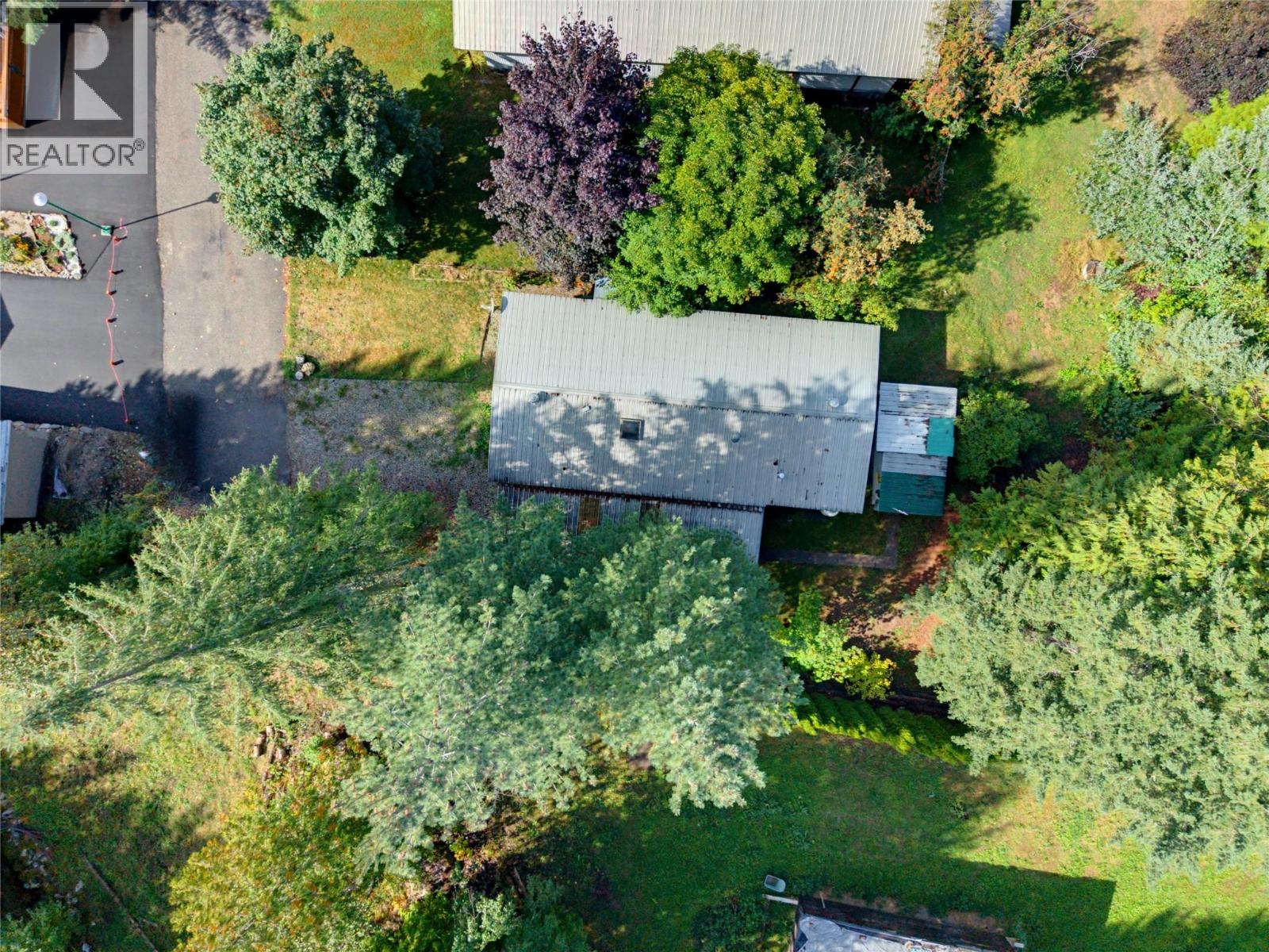 5 97a Highway Unit# 8, Sicamous, British Columbia  V0E 2V1 - Photo 6 - 10401090