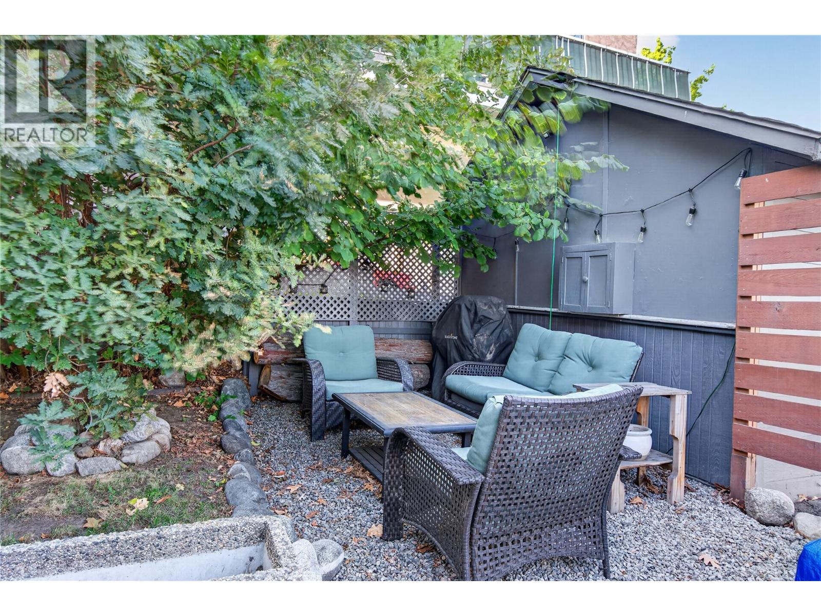 689 Ellis Street, Penticton, British Columbia  V2A 4M5 - Photo 24 - 10400924