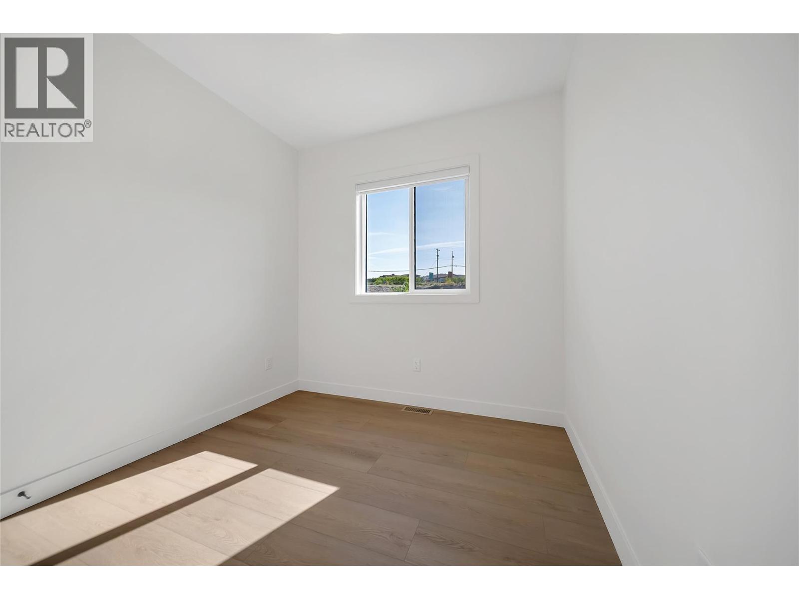 4601 97 Street Unit# 8, Osoyoos, British Columbia  V0H 1V1 - Photo 23 - 10401115