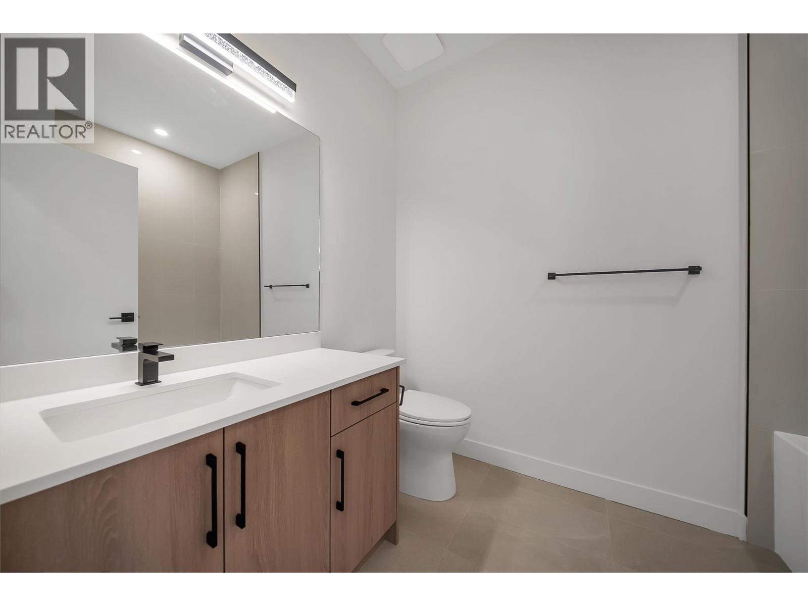 4601 97 Street Unit# 8, Osoyoos, British Columbia  V0H 1V1 - Photo 25 - 10401115