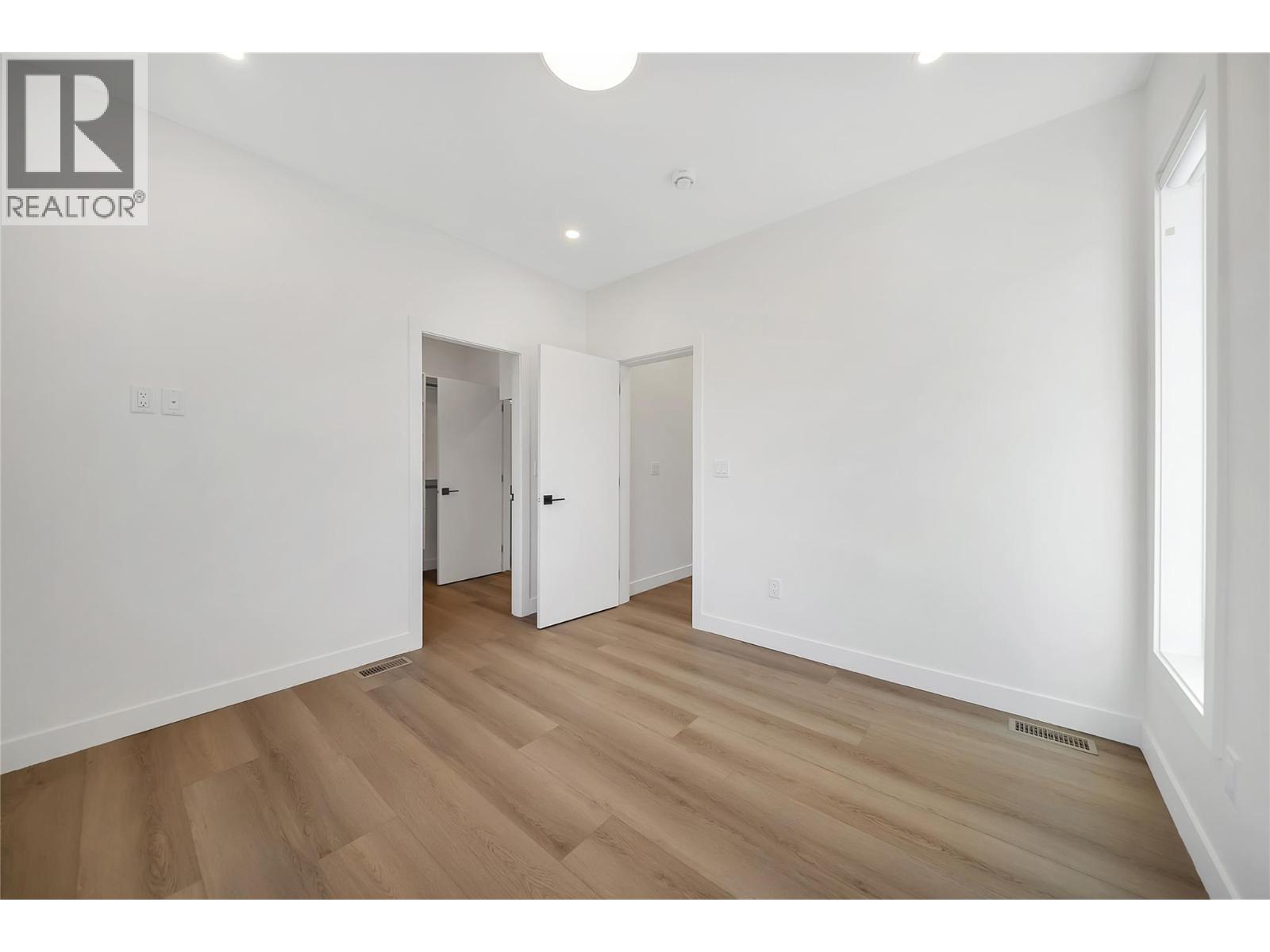 4601 97 Street Unit# 8, Osoyoos, British Columbia  V0H 1V1 - Photo 28 - 10401115