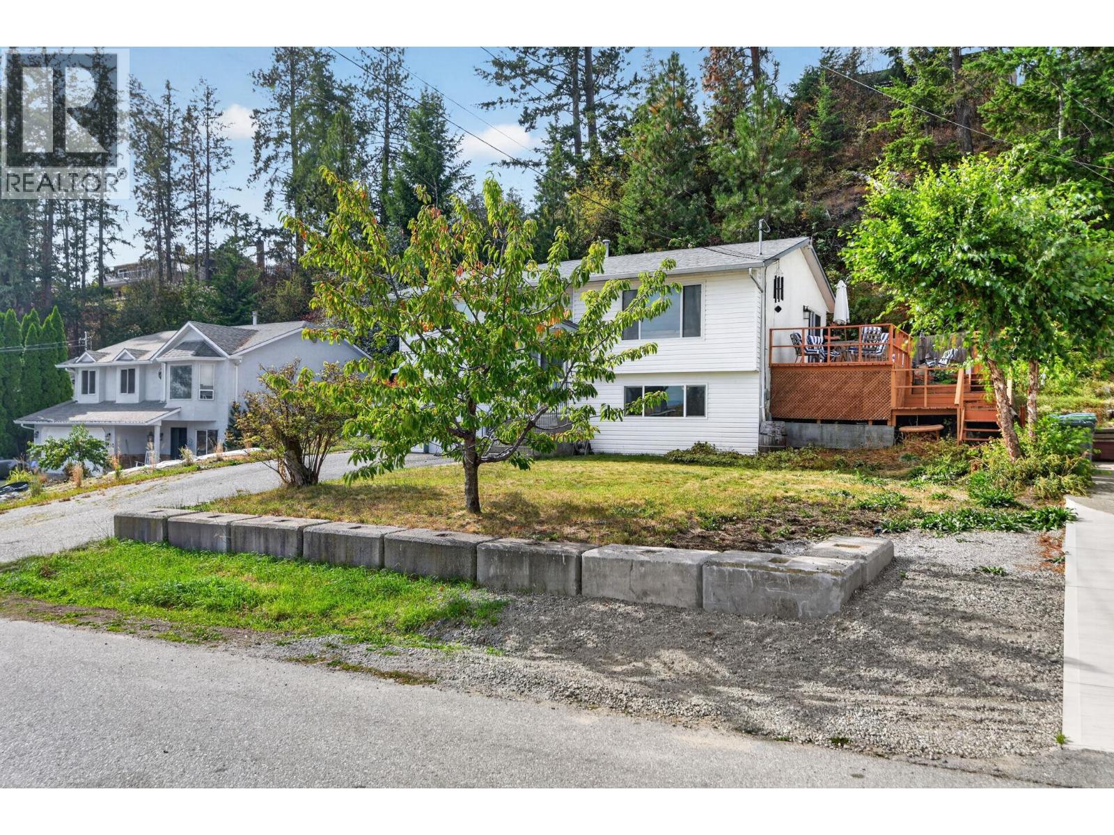 3246 Mcginnis Road, West Kelowna, British Columbia  V4T 1A8 - Photo 30 - 10401073