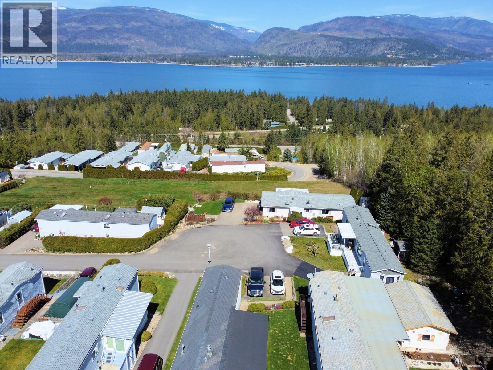1420 Trans Canada Highway Unit# 8, Sorrento, British Columbia  V0E 2W0 - Photo 2 - 10400378