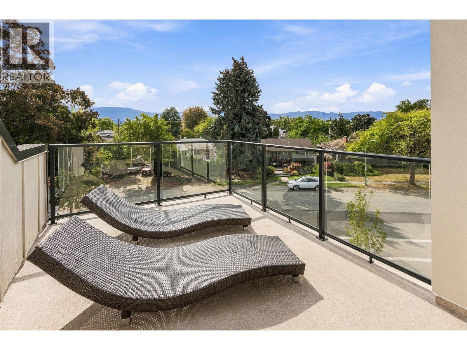 2435 Taylor Crescent Unit# 1, Kelowna, British Columbia  V1Y 1L9 - Photo 54 - 10401074