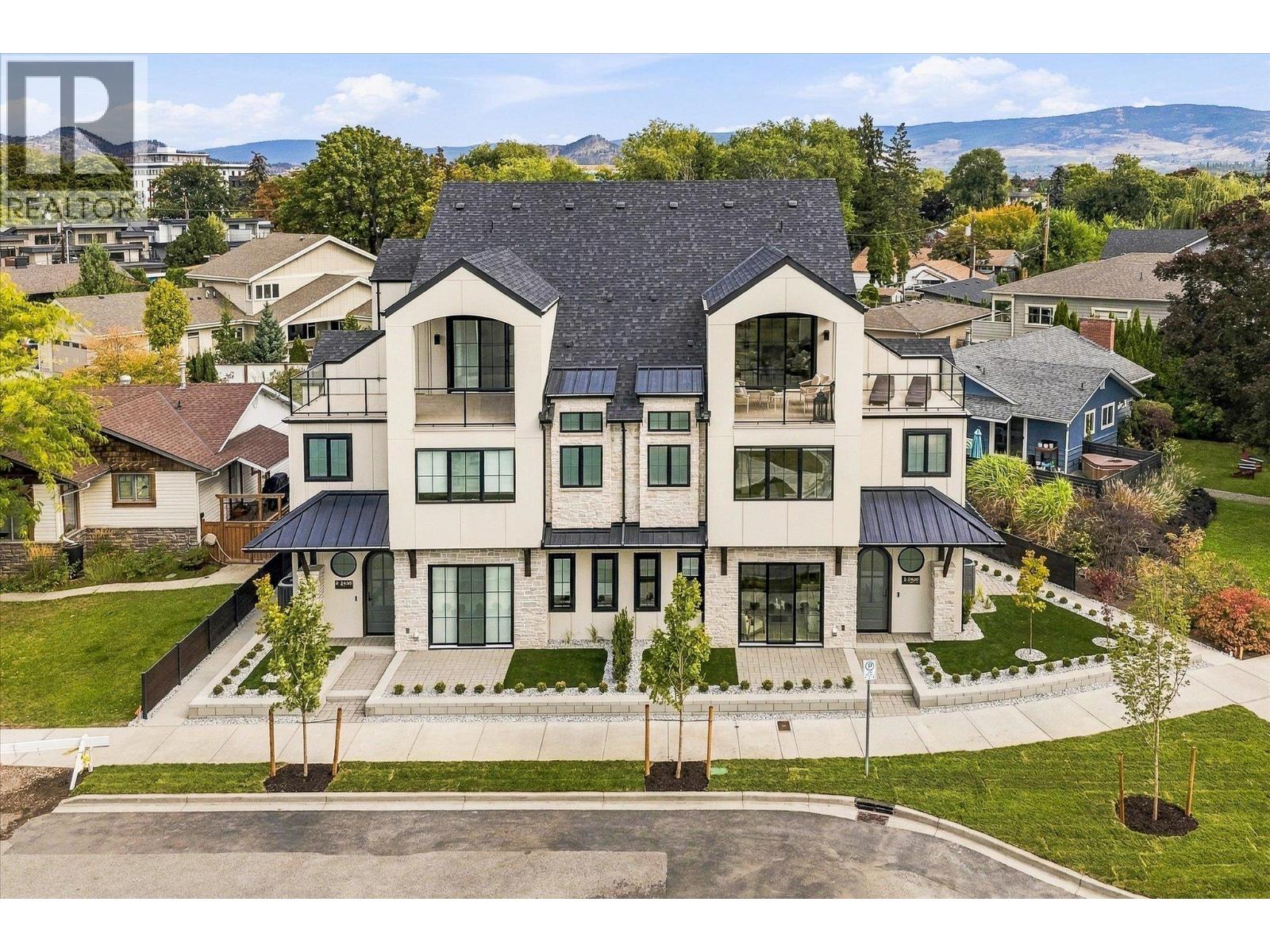 2435 Taylor Crescent Unit# 2, Kelowna, British Columbia  V1Y 1L9 - Photo 1 - 10401103
