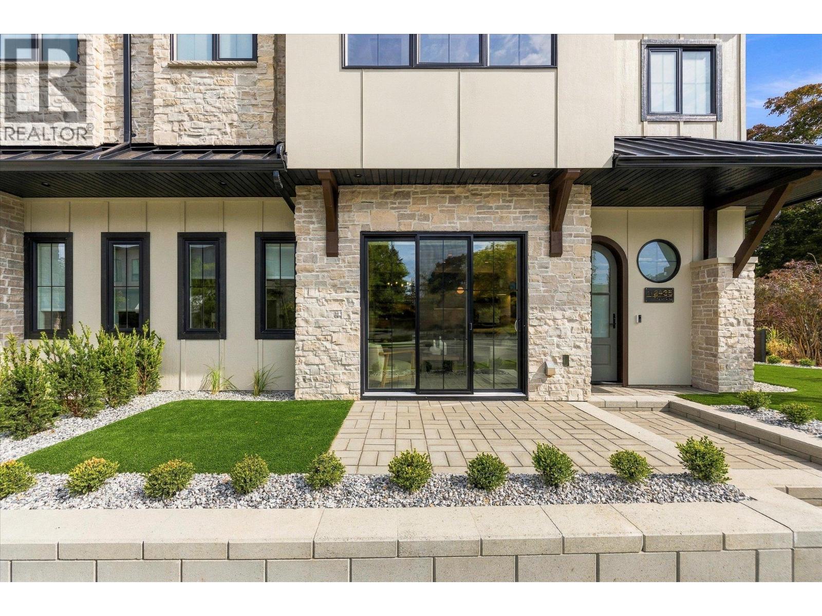 2435 Taylor Crescent Unit# 2, Kelowna, British Columbia  V1Y 1L9 - Photo 23 - 10401103